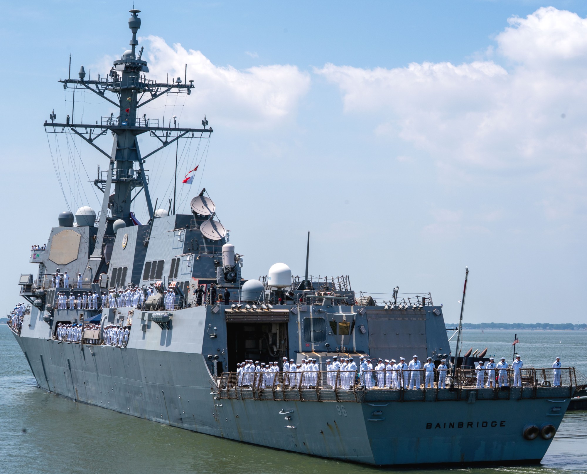 uss bainbridge ddg-96 guided missile destroyer departing norfolk virginia naval station 2025 73