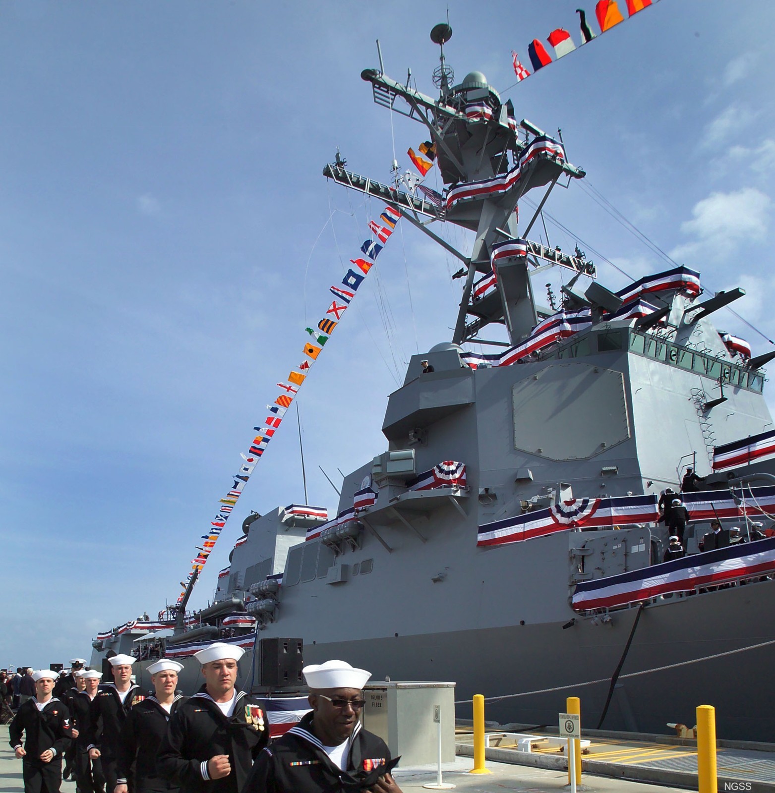 ddg-98 uss forrest sherman arleigh burke class guided missile destroyer aegis commissioning ceremony pensacola florida 05