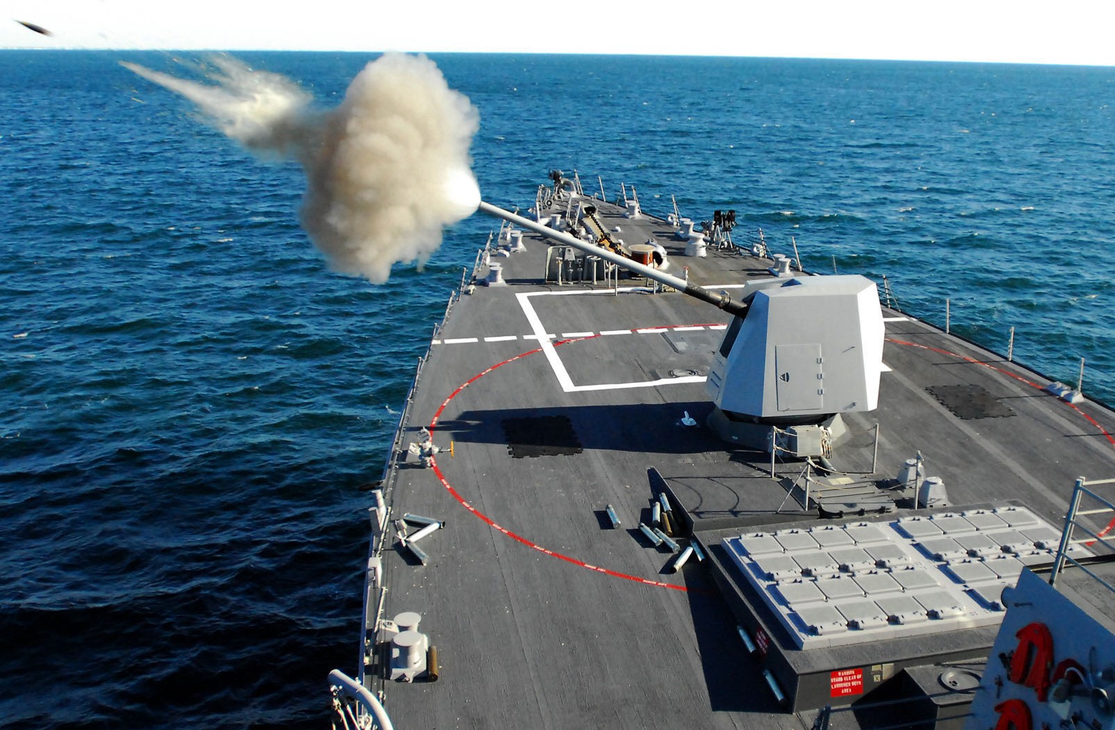 ddg-98 uss forrest sherman arleigh burke class guided missile destroyer aegis us navy gun fire exercise 08