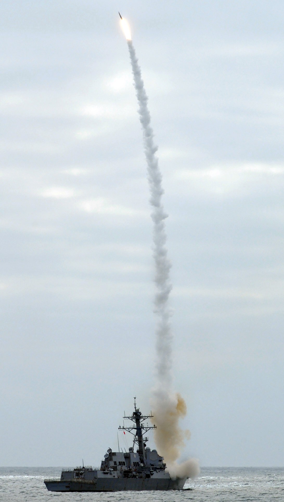 ddg-98 uss forrest sherman arleigh burke class guided missile destroyer aegis us navy standard sm-2 13