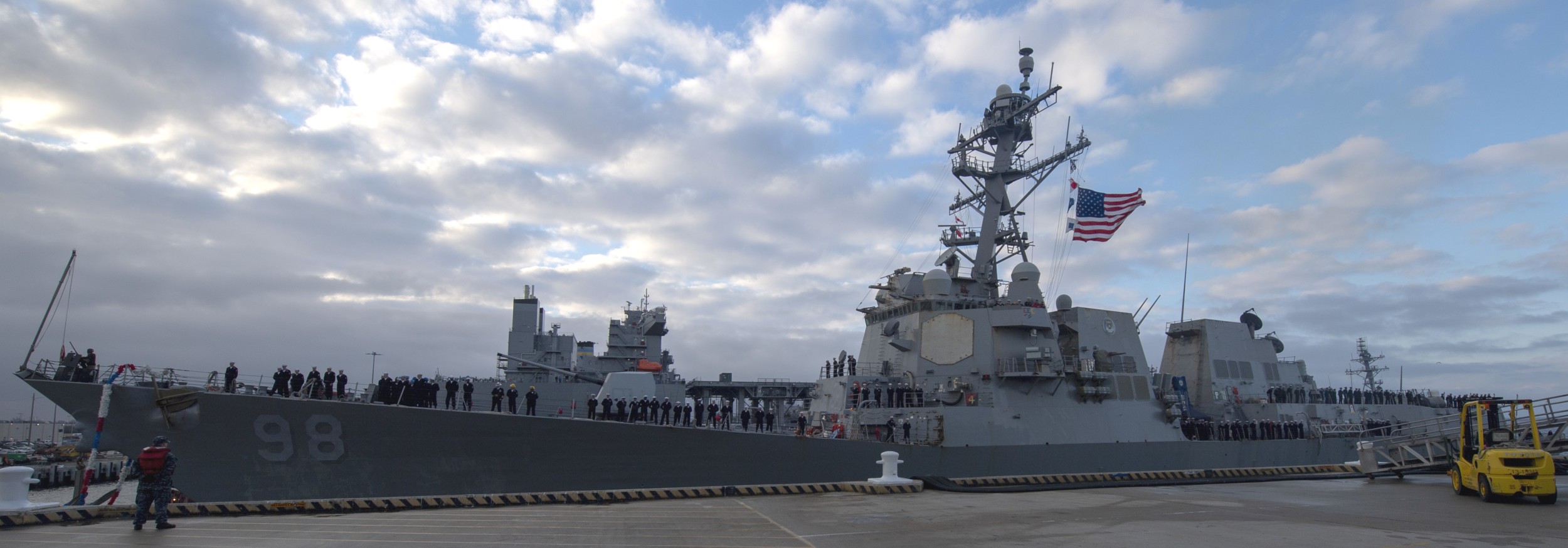 ddg-98 uss forrest sherman arleigh burke class guided missile destroyer aegis us navy 48
