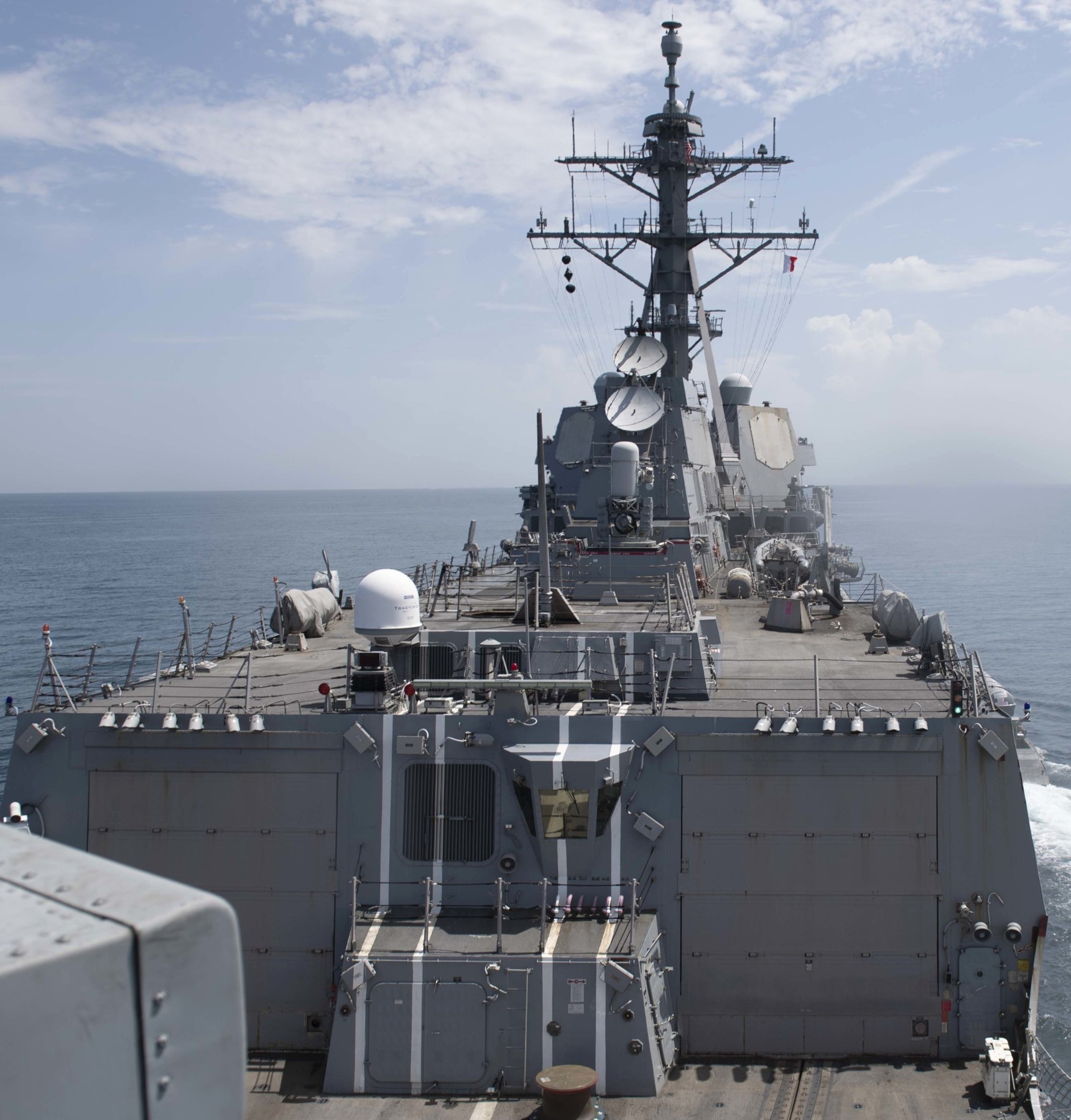ddg-98 uss forrest sherman arleigh burke class guided missile destroyer aegis us navy hangar 51