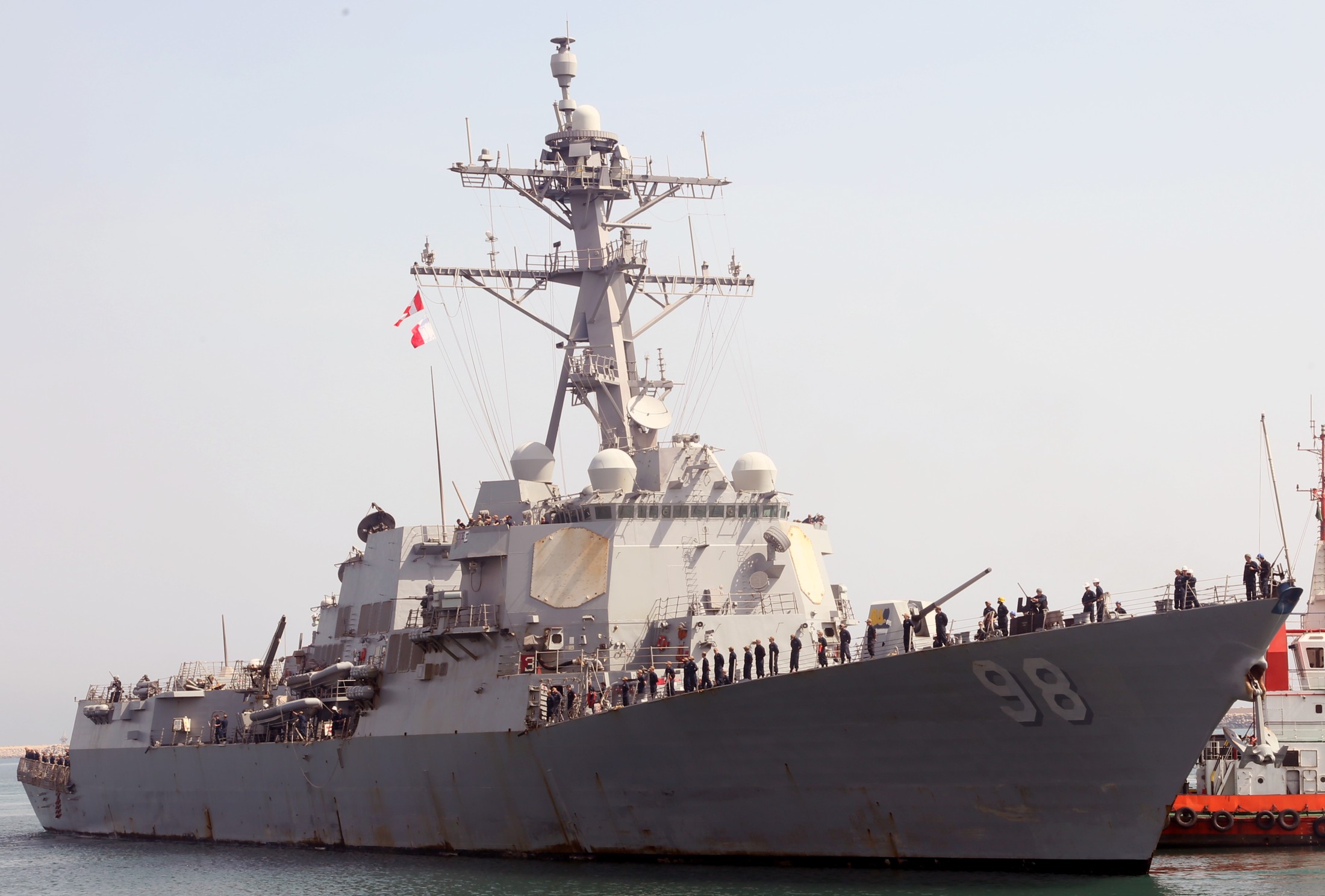 ddg-98 uss forrest sherman arleigh burke class guided missile destroyer aegis us navy jubail saudi arabia 69