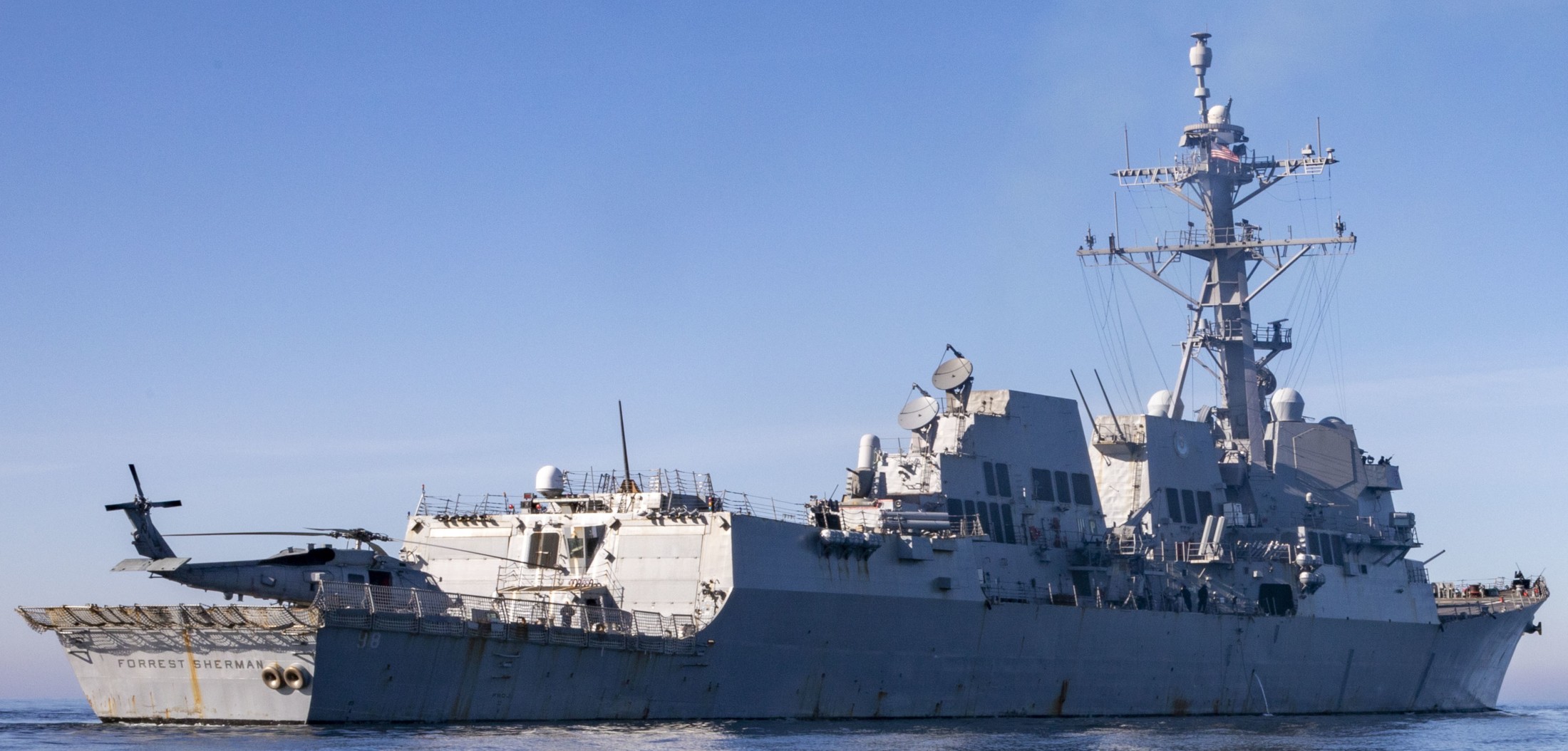 ddg-98 uss forrest sherman arleigh burke class guided missile destroyer aegis us navy baltic sea 81
