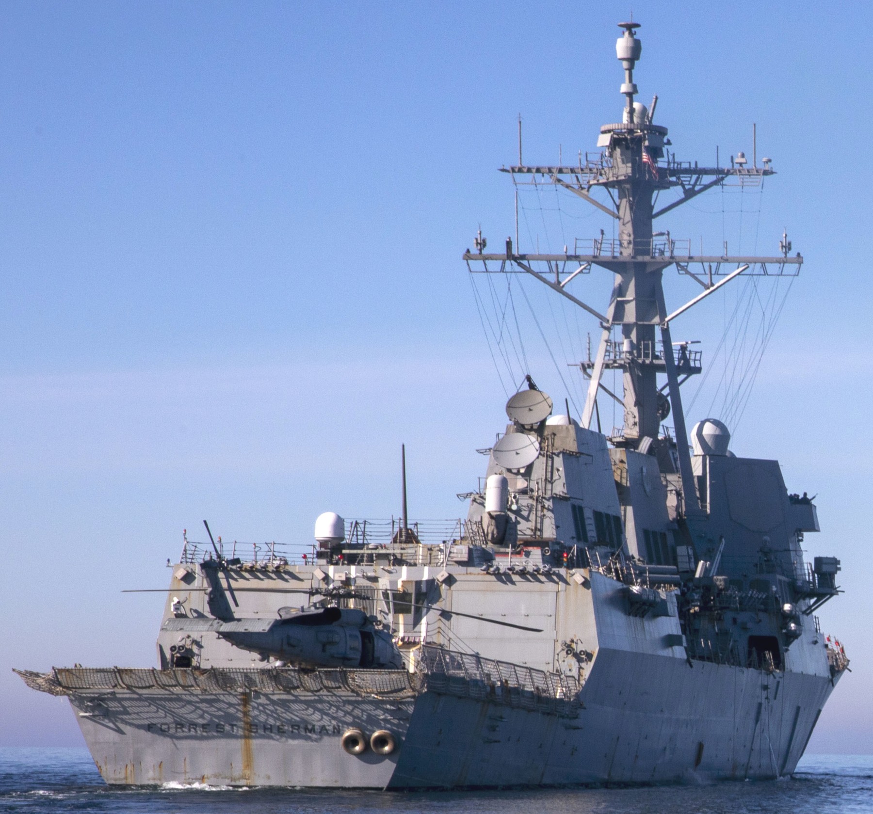 ddg-98 uss forrest sherman arleigh burke class guided missile destroyer aegis us navy baltic sea baltops 82