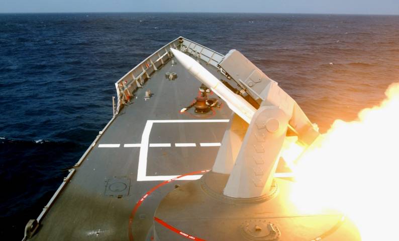FFG-14 USS Sides fires a SM-1MR Standard Missile