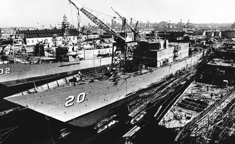 FFG-20 USS Antrim construction
