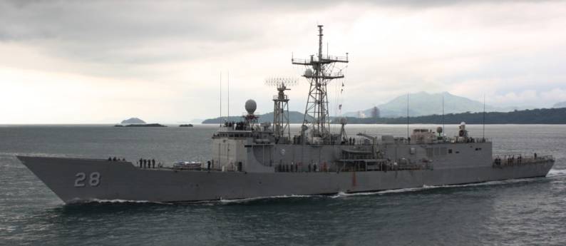 USS Boone FFG-28 Panama City 2011