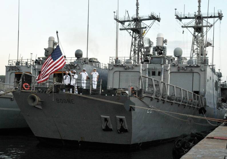 FFG-28 USS Boone Rio de Janeiro Brazil 2011