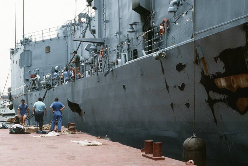 FFG-31 USS Stark hit by Exocet missile