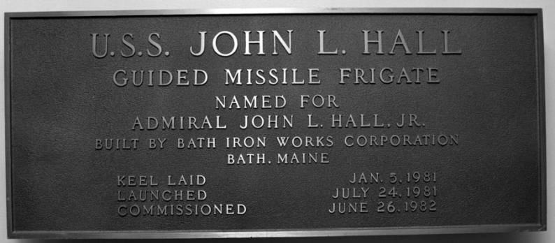FFG-32 USS John L. Hall plaque