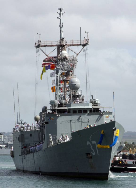 uss crommelin ffg 37 pearl harbor hawaii 2008