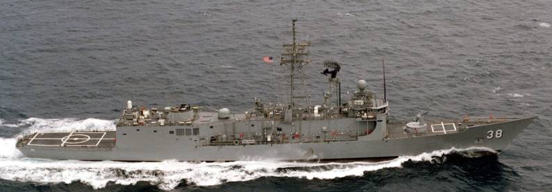 FFG-38 USS Curts