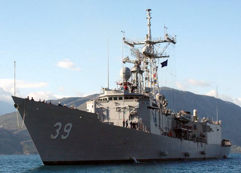 FFG-39 USS Doyle Souda Bay 2003