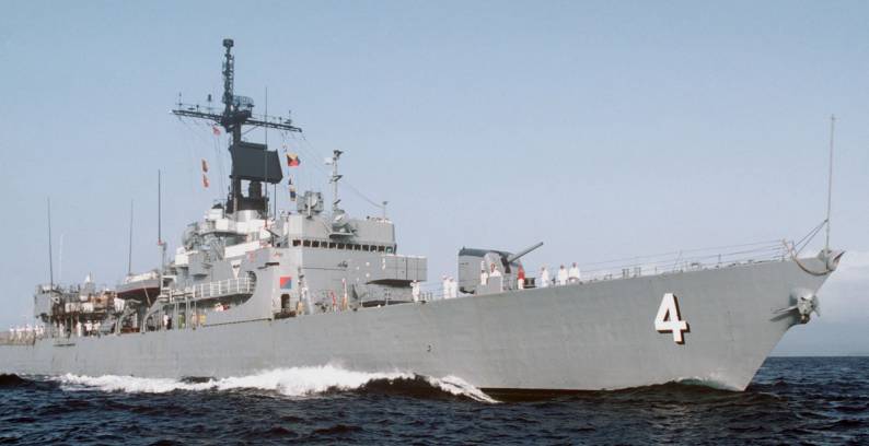 FFG-4 USS Talbot