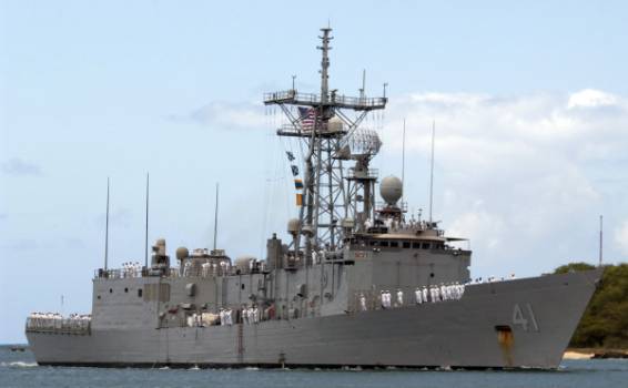 FFG-41 USS McClusky - Perry class guided missile frigate