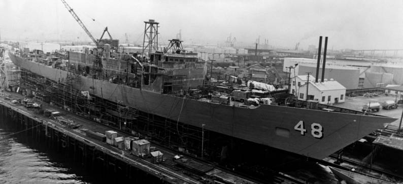 FFG-48 USS Vandegrift construction