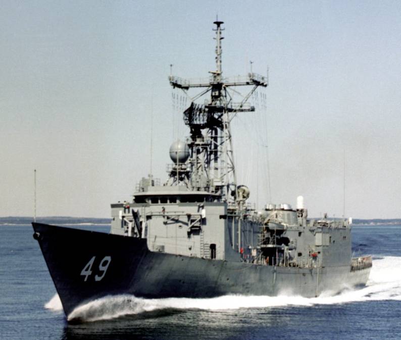 FFG-49 USS Robert G. Bradley