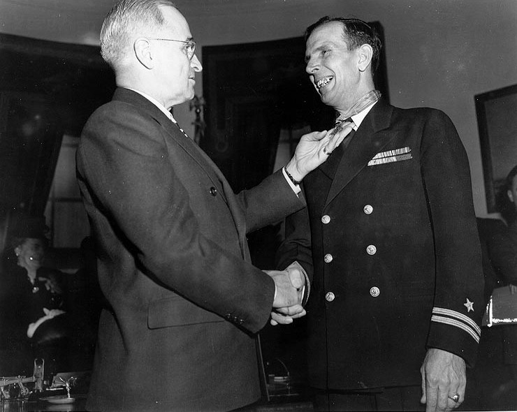 president Harry S. Truman presents the Medal of Honor to Lieutenant Donald Arthur Gary, US Navy