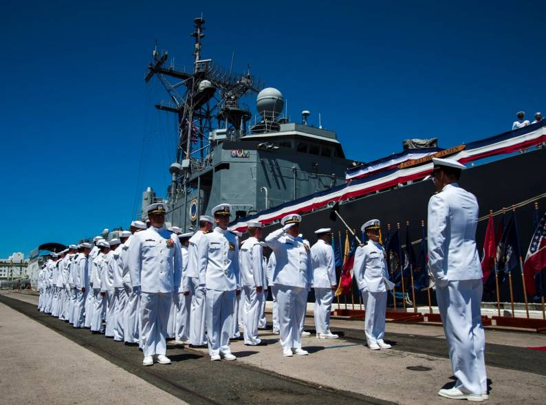 uss reuben james ffg 57 decommissioning ceremony pearl harbor hawaii july 18 2013
