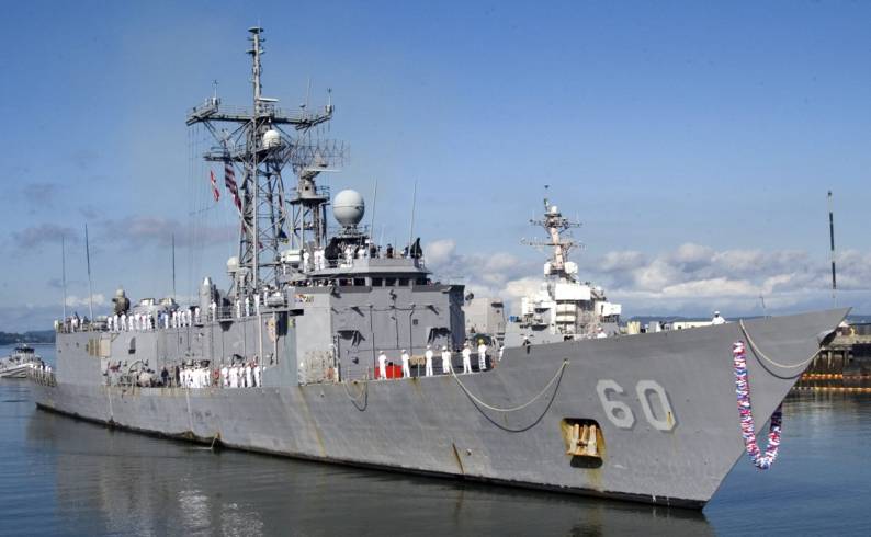 FFG-60 USS Rodney M. Davis - Perry class guided missile frigate