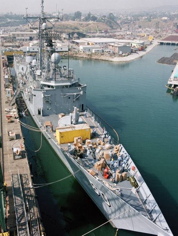 FFG-60 USS Rodney M. Davis
