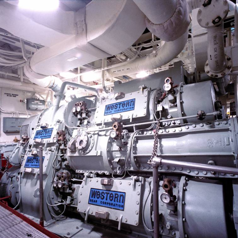 main engine room aboard USS Ford FFG-54
