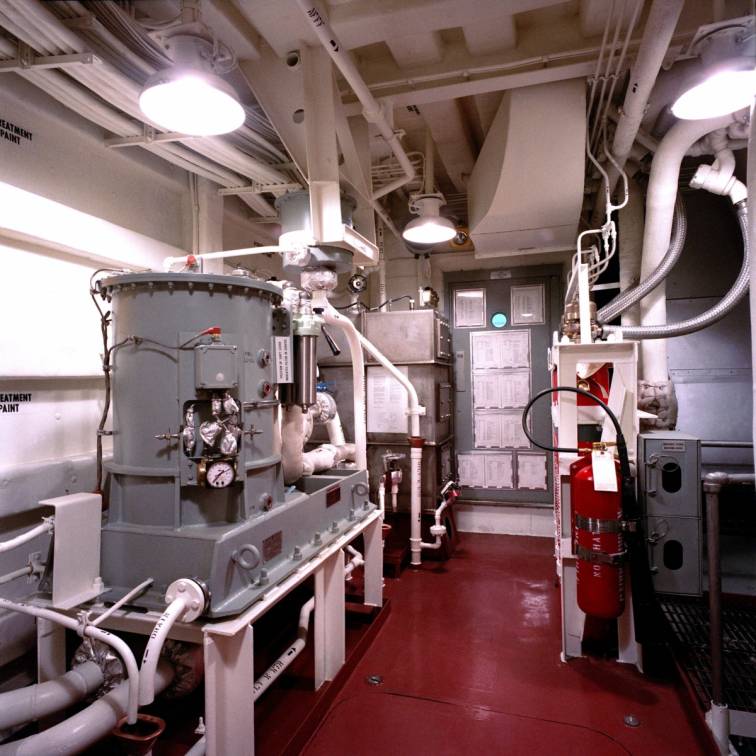 main engine room aboard USS Ford FFG-54