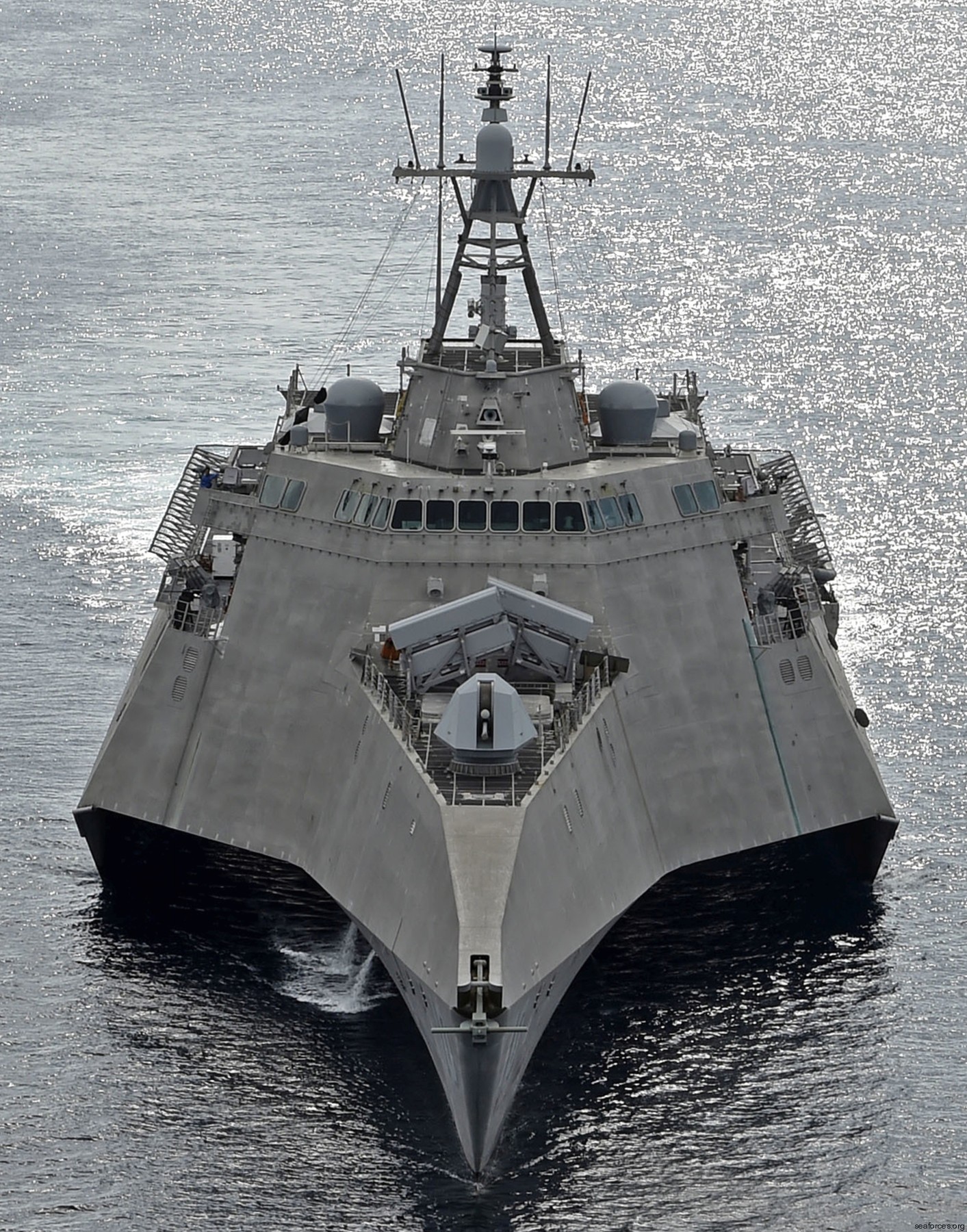 lcs-10 uss gabrielle giffords littoral combat ship independence class us navy 31