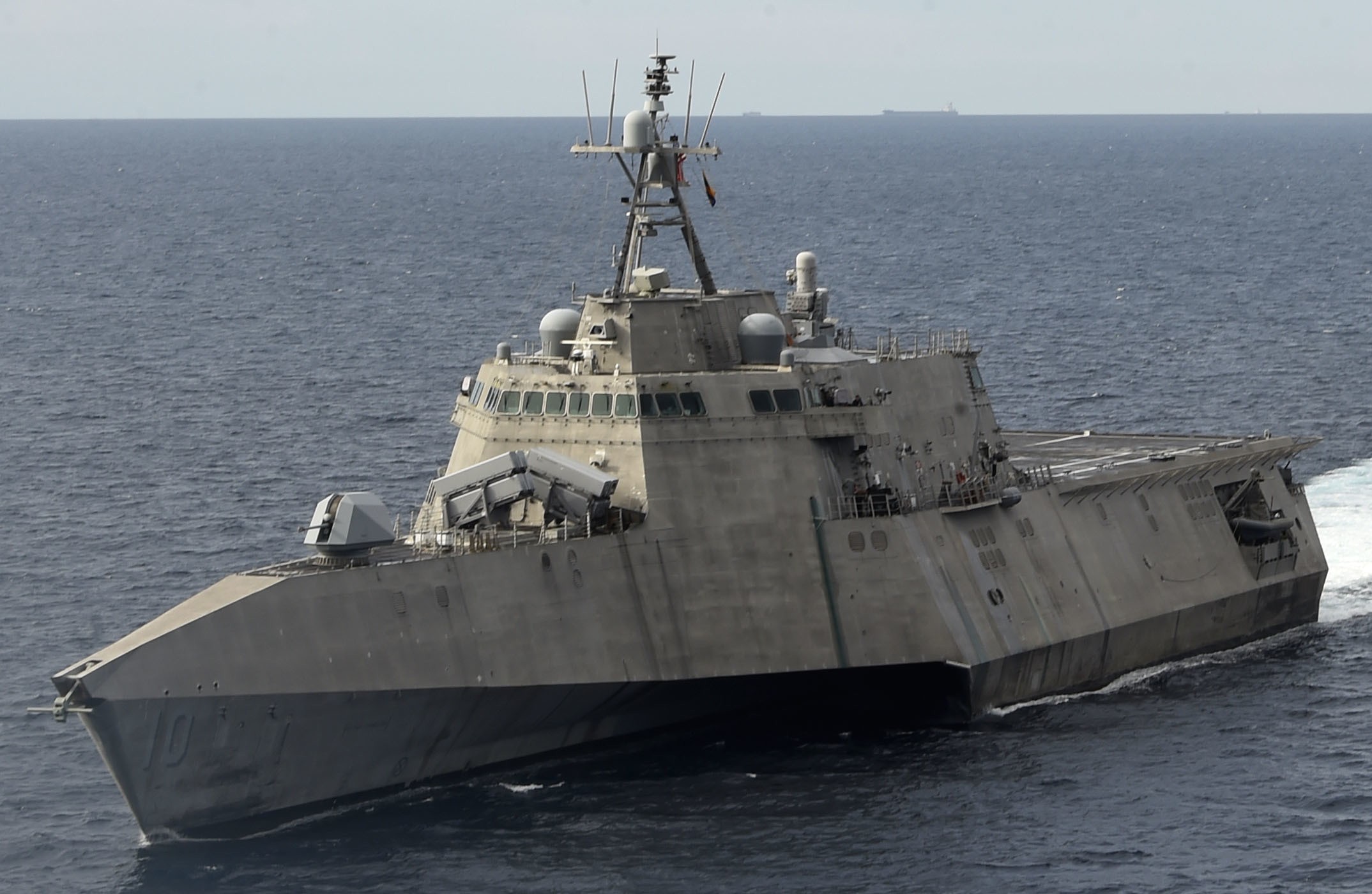 lcs-10 uss gabrielle giffords littoral combat ship independence class us navy 70