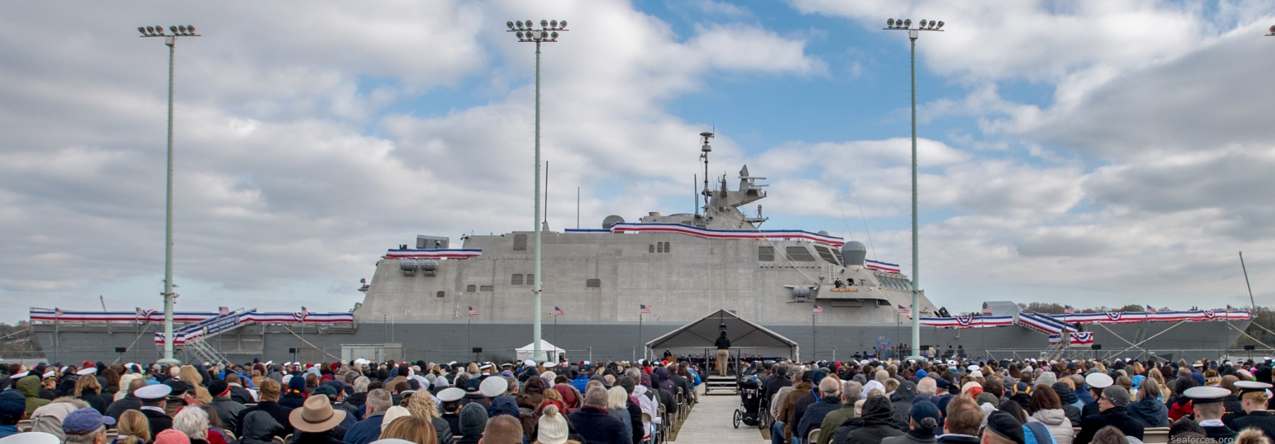 lcs-11 uss sioux city freedom class littoral combat ship 10 commissioning ceremony naval academy annapolis maryland