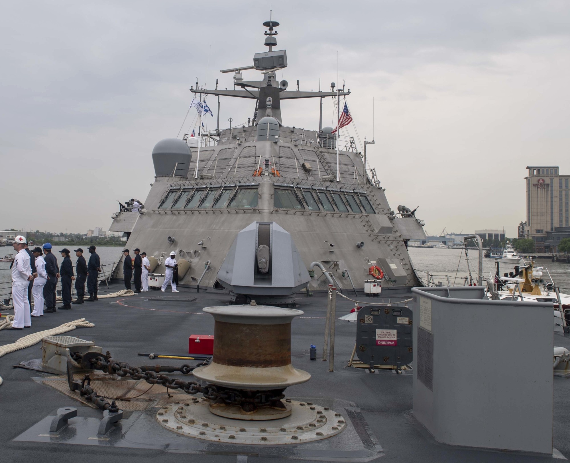 lcs-11 uss sioux city freedom class littoral combat ship us navy 37 naval station norfolk virginia
