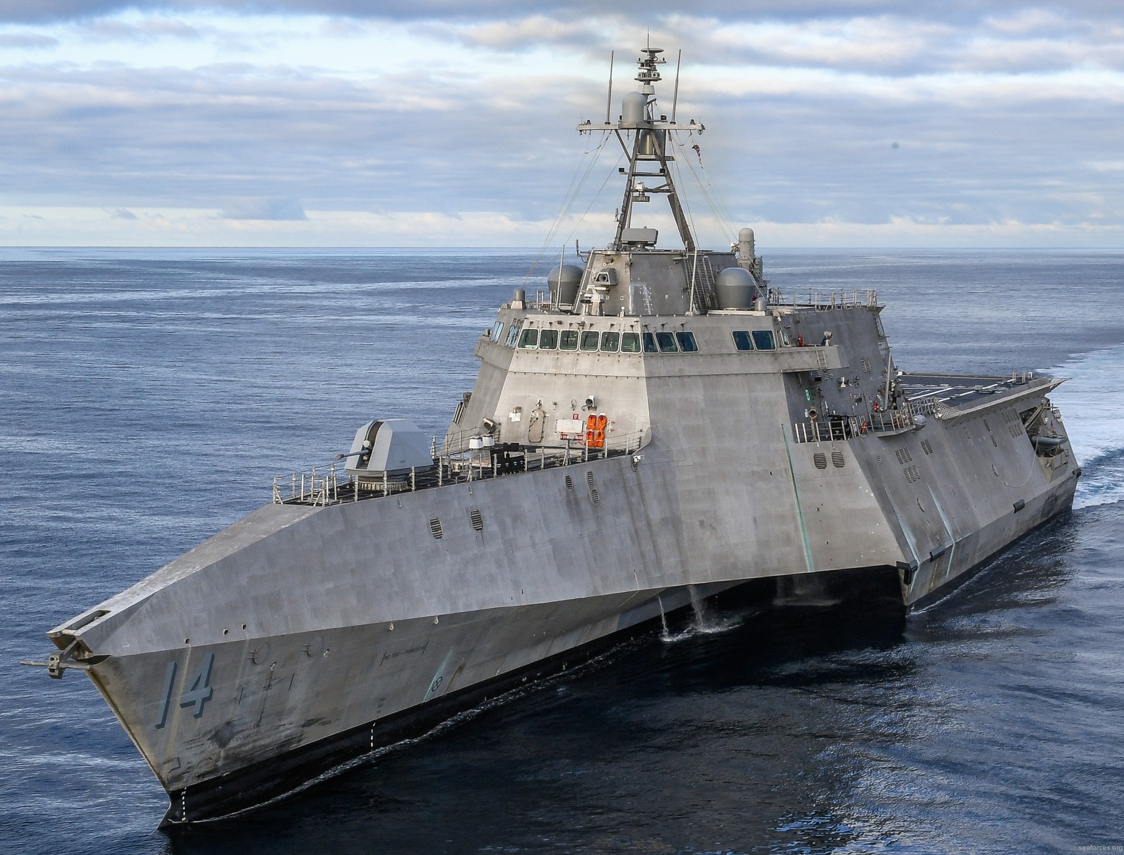 lcs-14 uss manchester littoral combat ship independence class us navy 14x austal mobile
