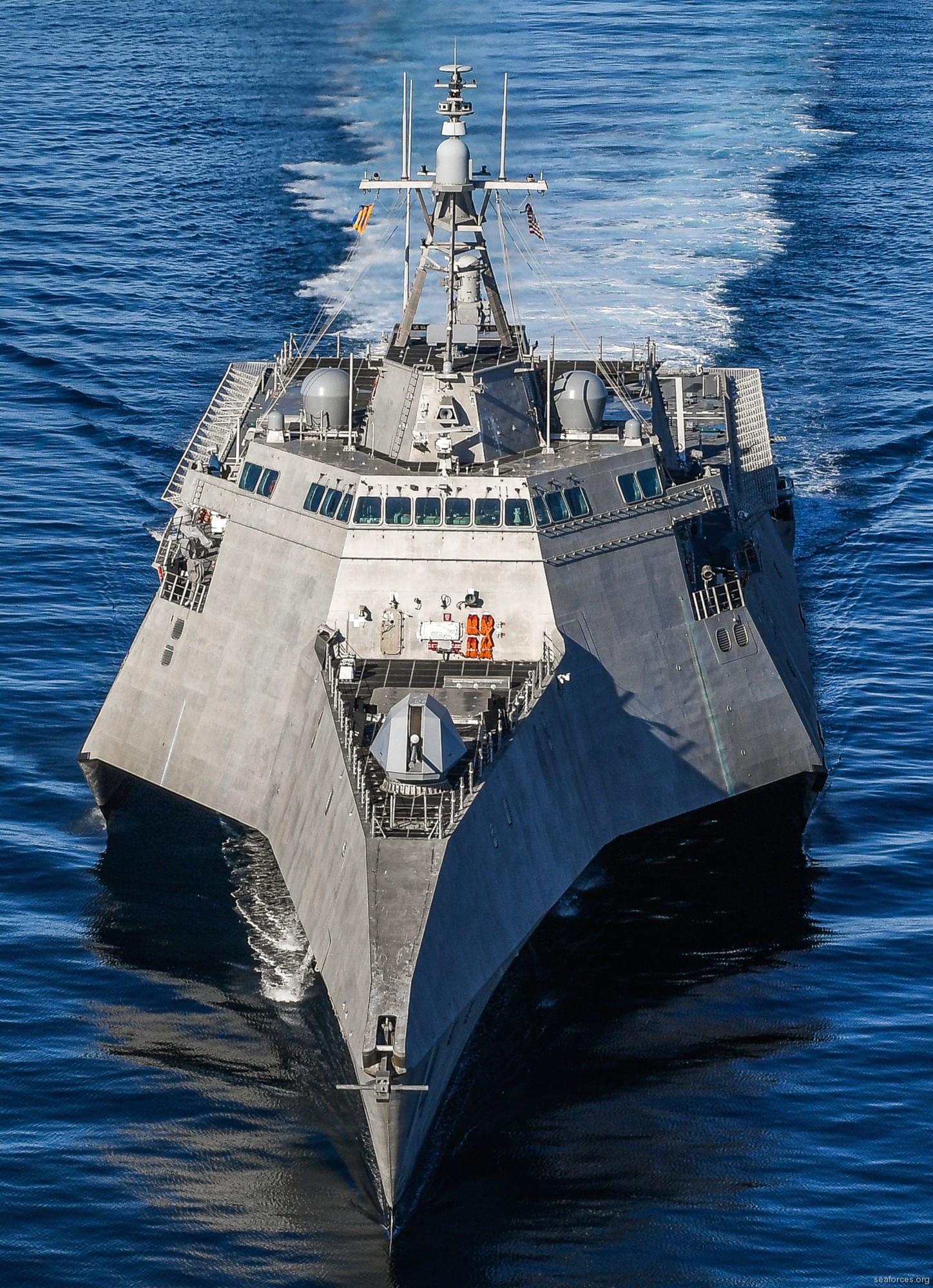 lcs-14 uss manchester littoral combat ship independence class us navy 15