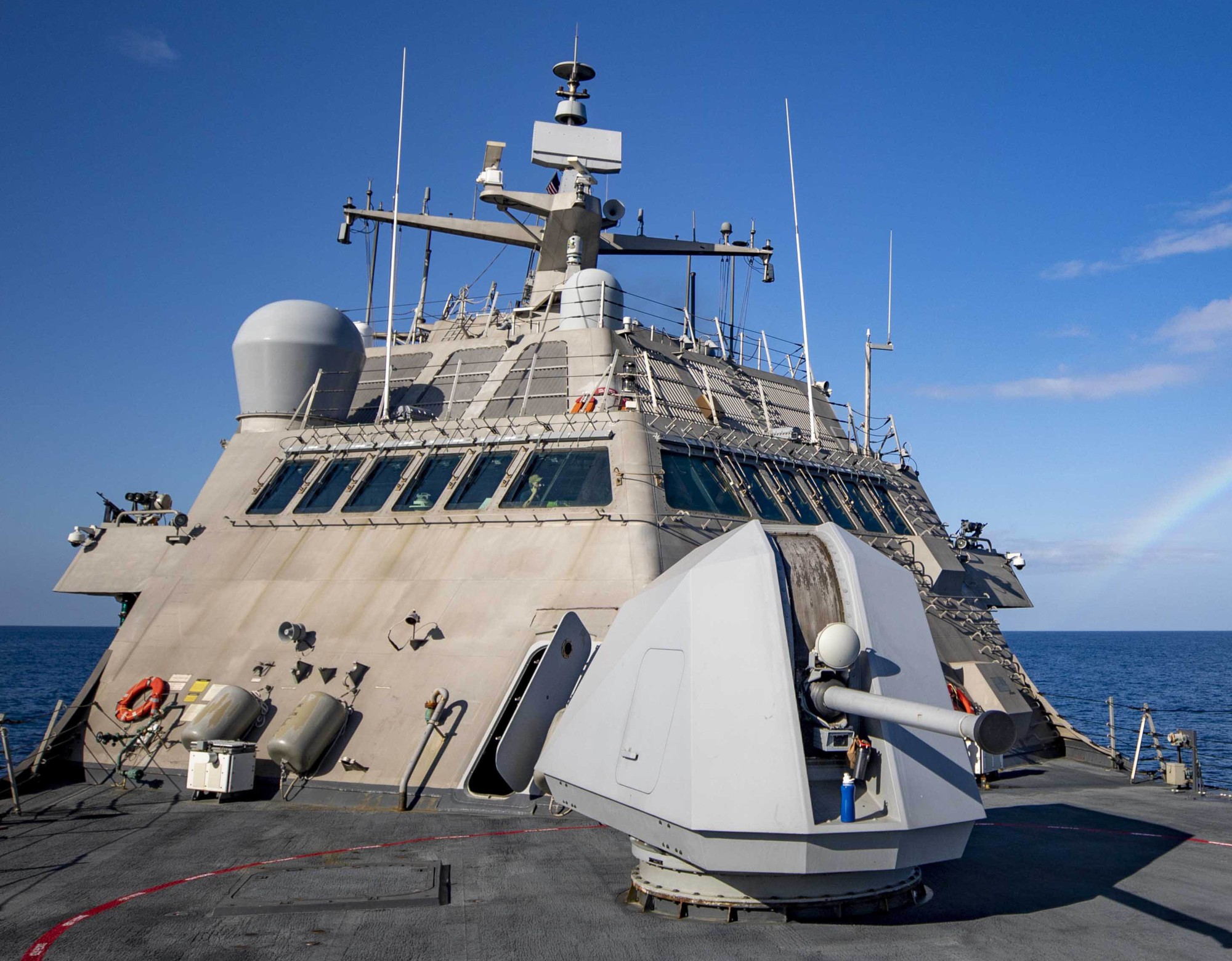 lcs-15 uss billings freedom class littoral combat ship us navy 63 mk.110 gun
