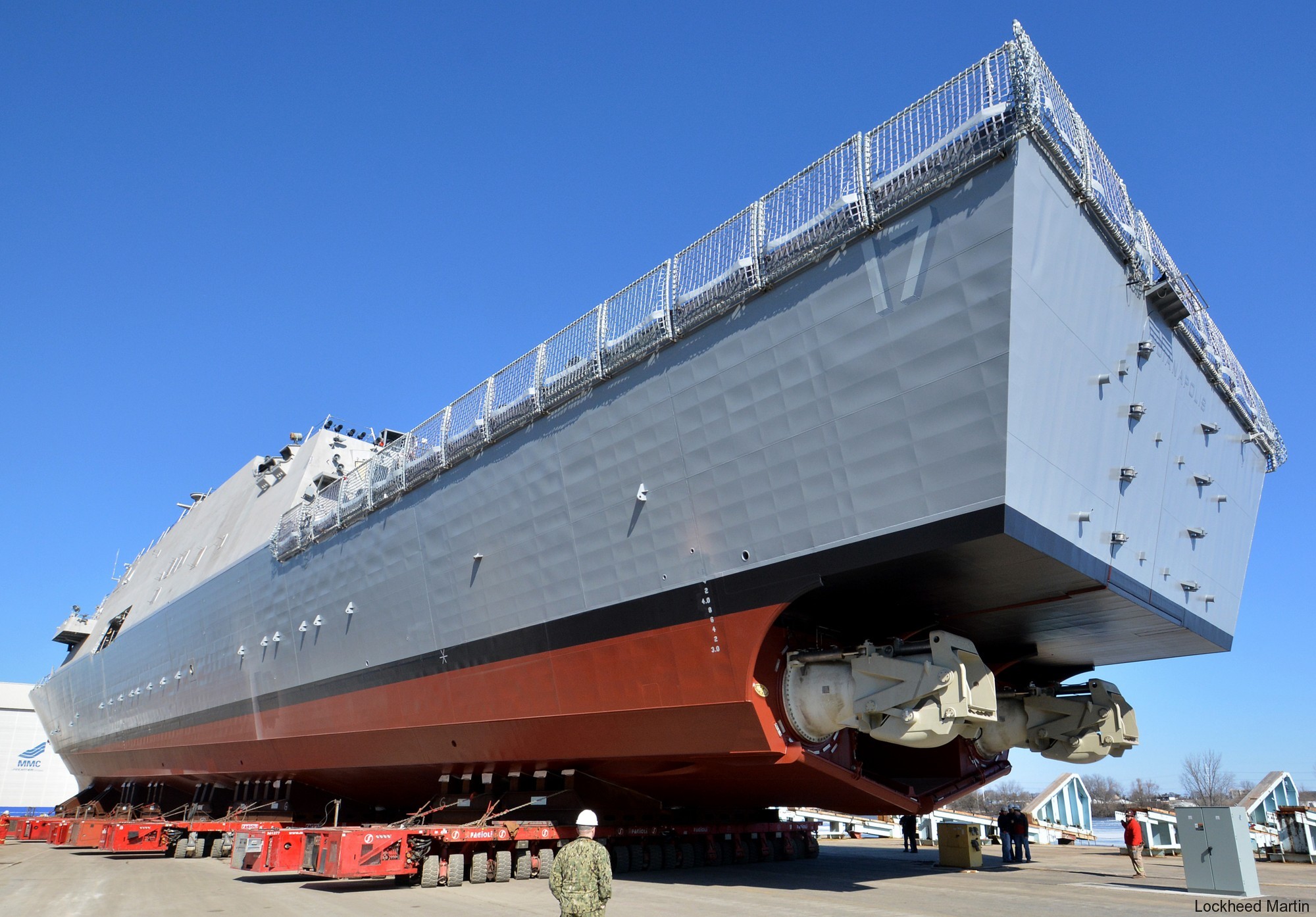 lcs-17 uss indianapolis freedom class littoral combat ship us navy 03 roll-out marinette marine
