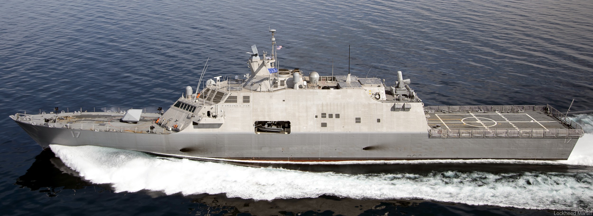 lcs-17 uss indianapolis freedom class littoral combat ship us navy 21 acceptance trials lake michigan