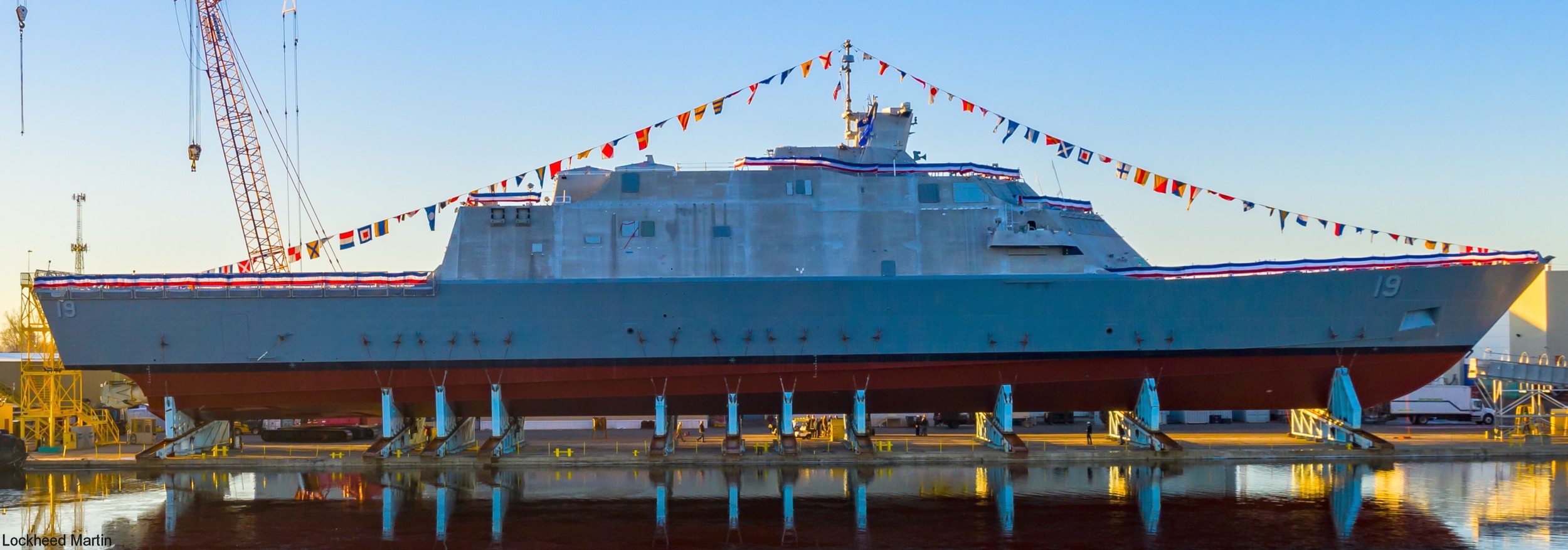 lcs-19 uss st. louis freedom class littoral combat ship us navy 04 fincantieri marinette marine wisconsin lockheed martin