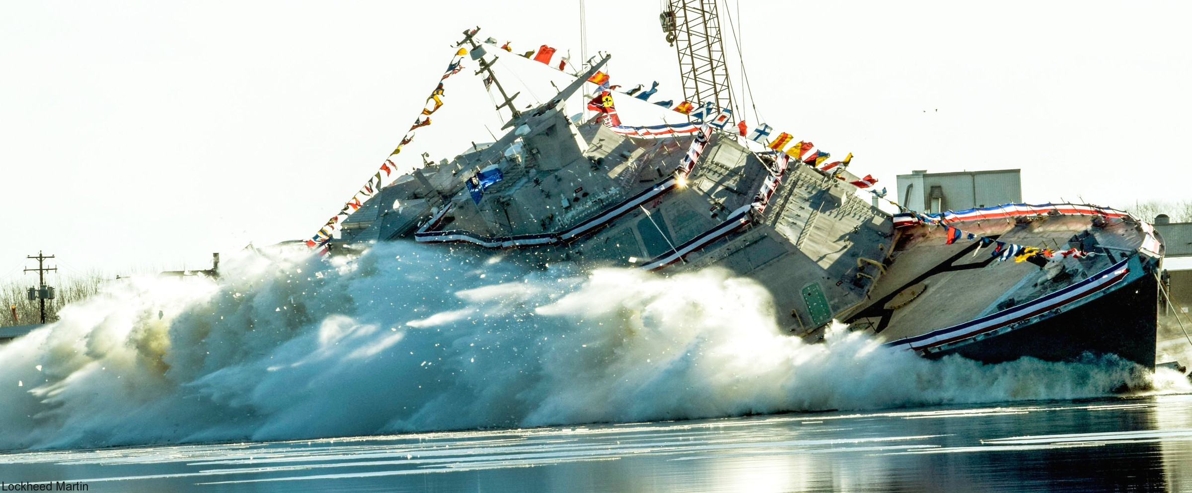 lcs-19 uss st. louis freedom class littoral combat ship us navy 06 launching