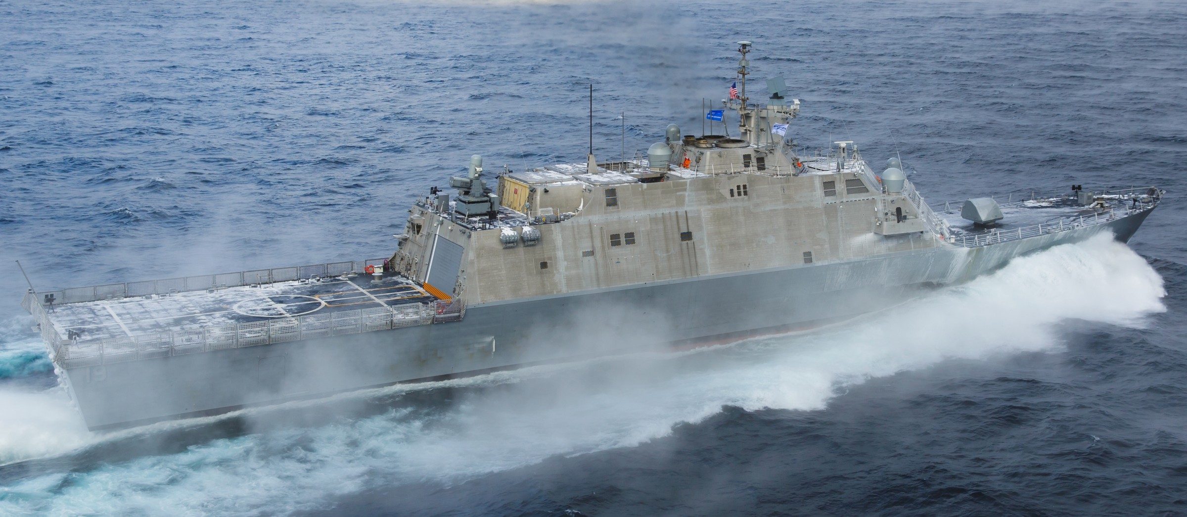 lcs-19 uss st. louis freedom class littoral combat ship us navy 15 acceptance trials lockheed martin marinette marine fincantieri
