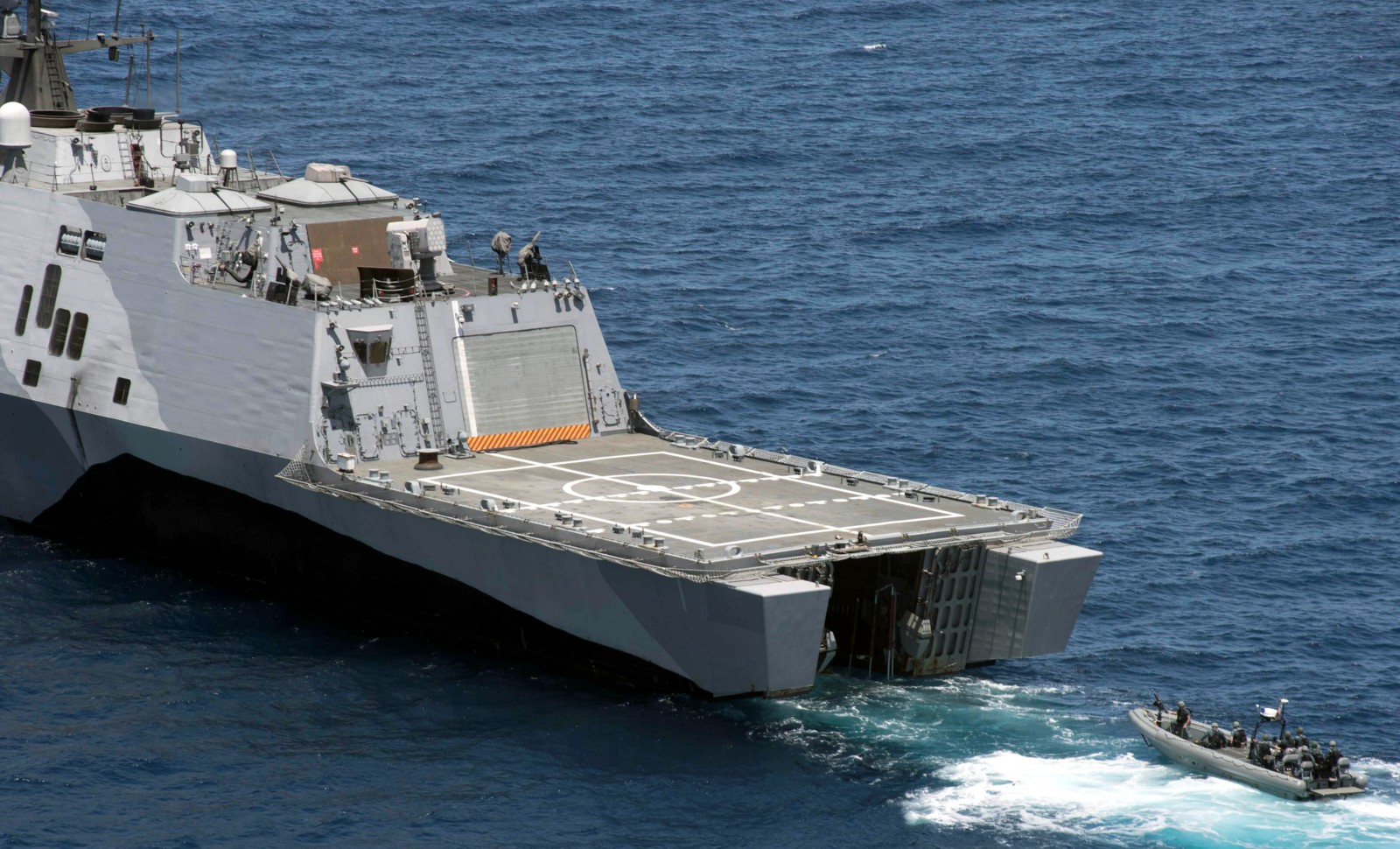 lcs-1 uss freedom class littoral combat ship us navy 07