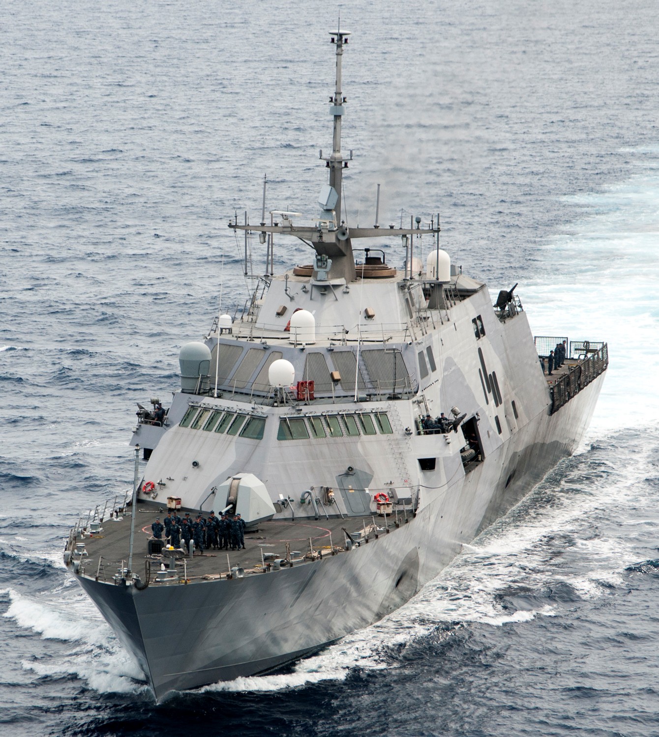 lcs-1 uss freedom class littoral combat ship us navy 13 pearl harbor hawaii