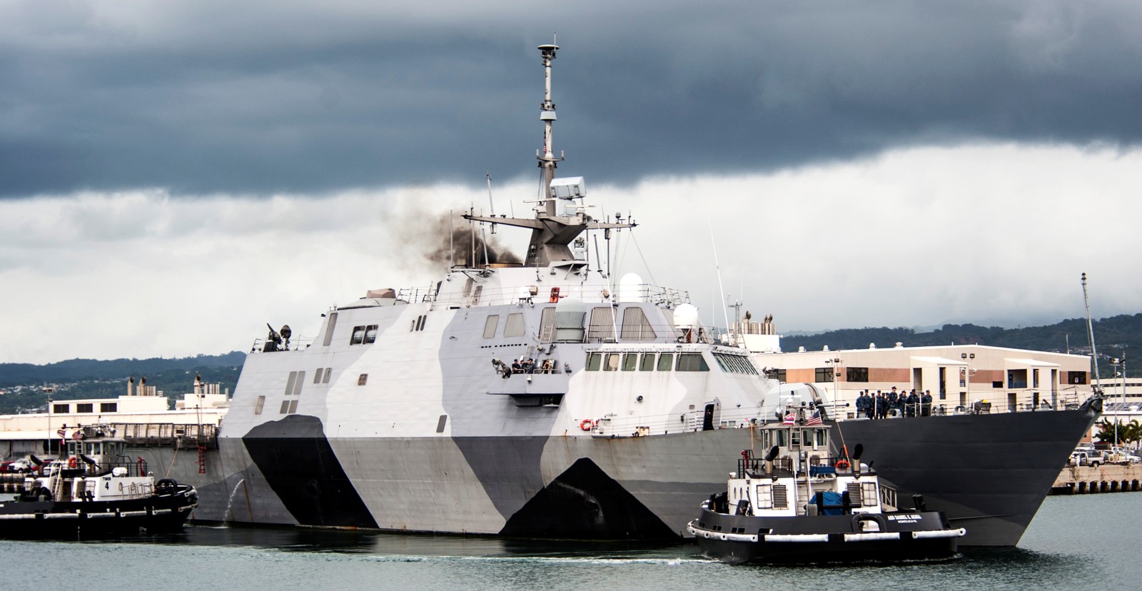 lcs-1 uss freedom class littoral combat ship us navy 18