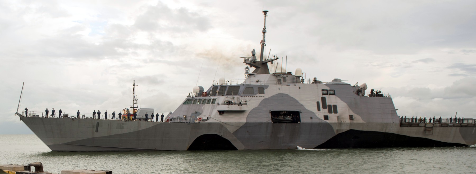 lcs-1 uss freedom class littoral combat ship us navy 20