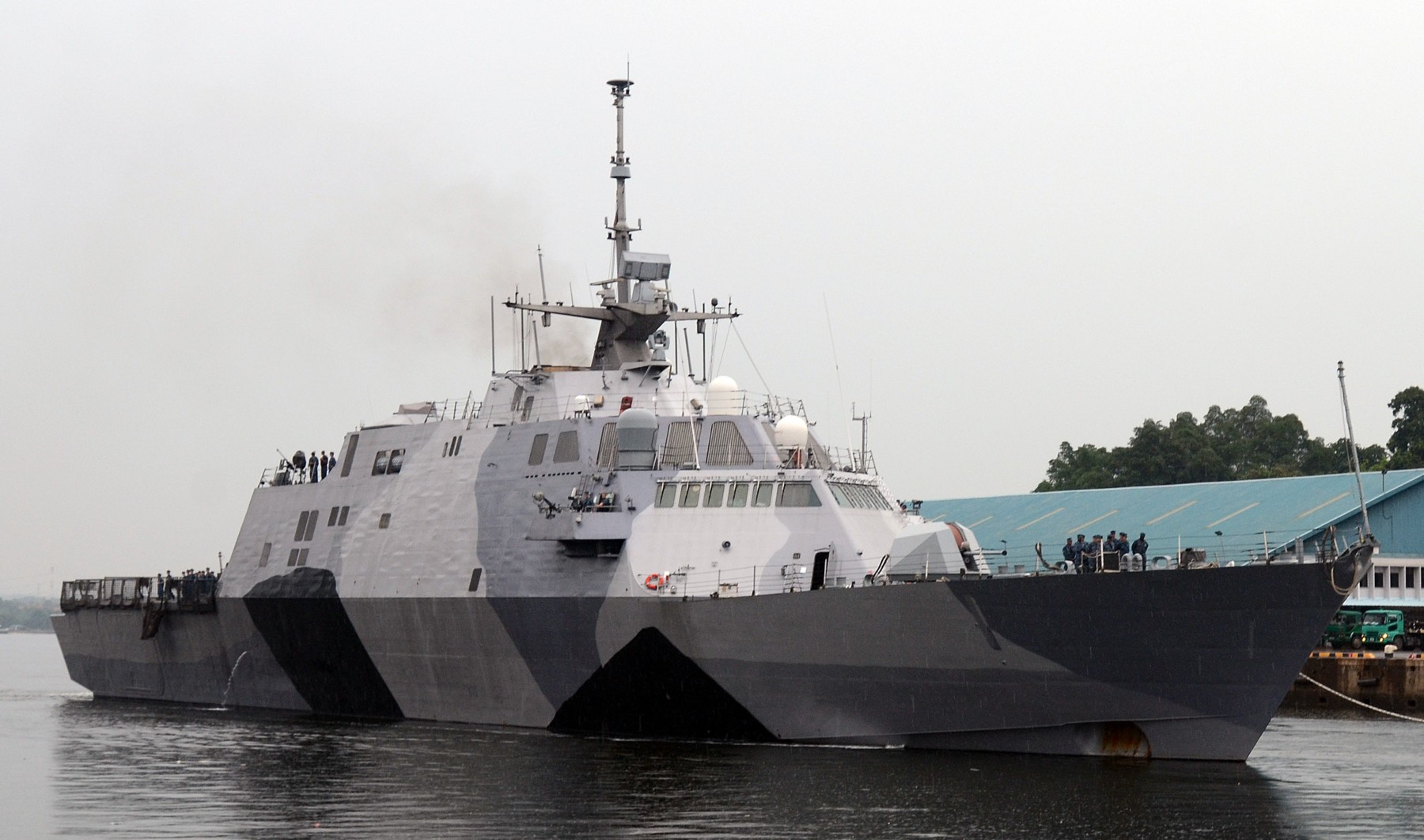 lcs-1 uss freedom class littoral combat ship us navy 27