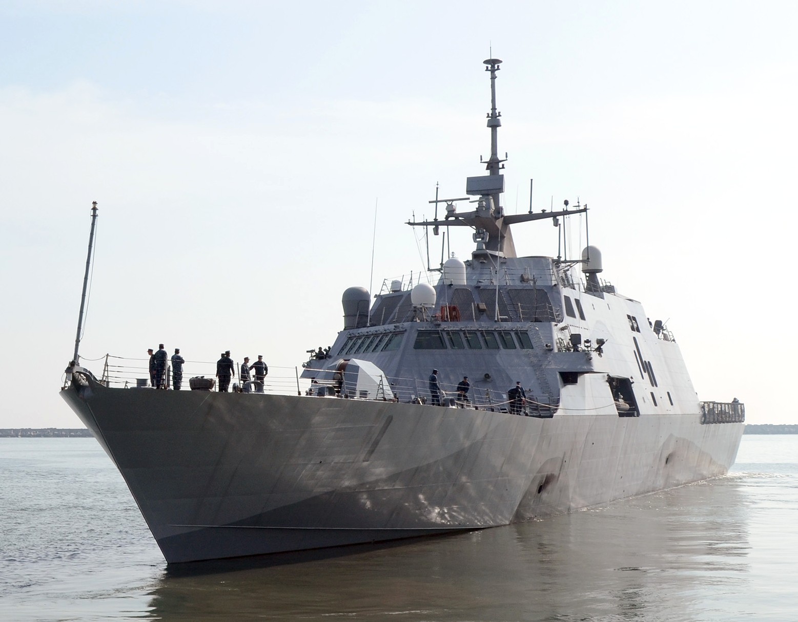 lcs-1 uss freedom class littoral combat ship us navy 30 kuantan malaysia
