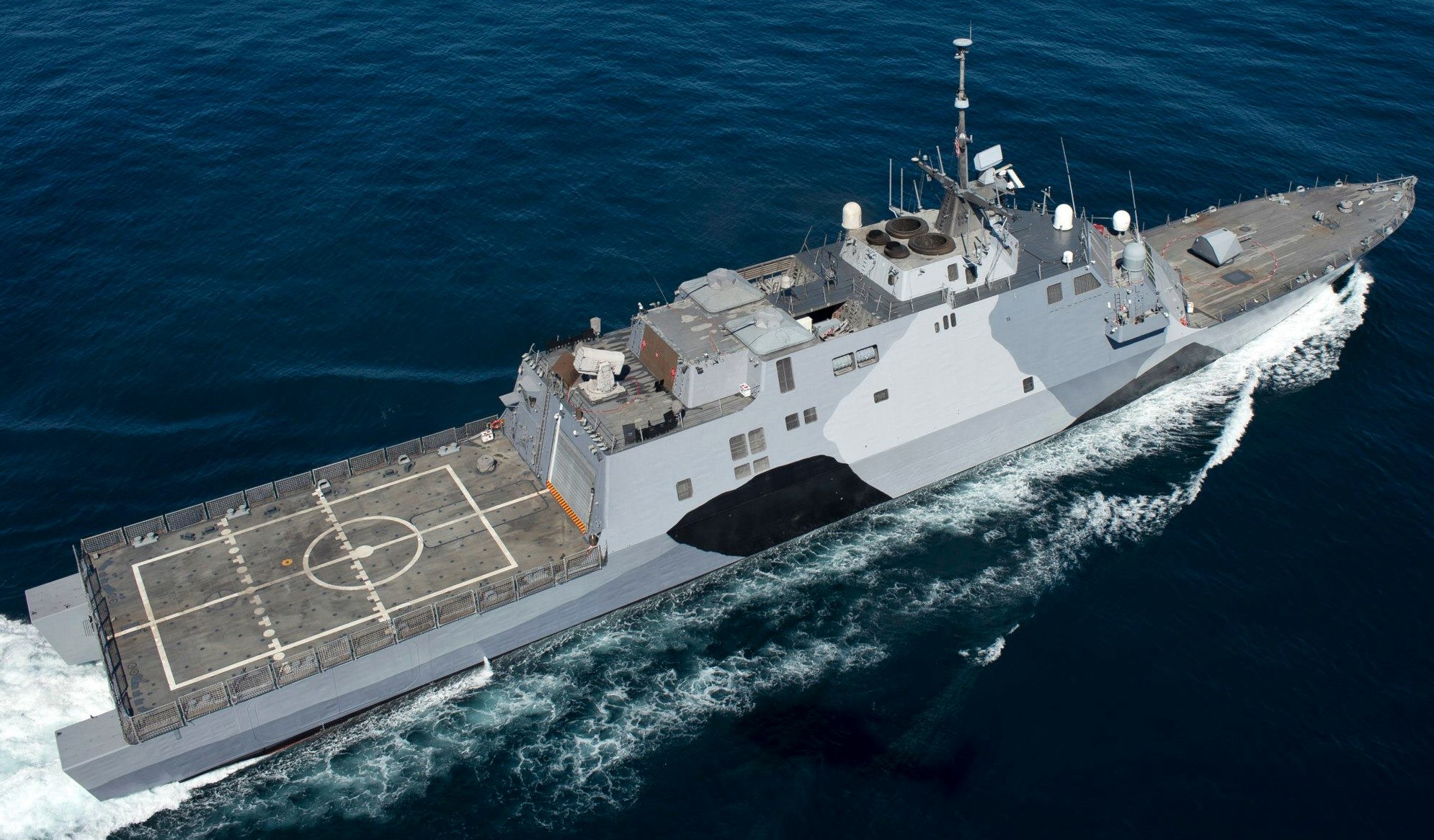 lcs-1 uss freedom class littoral combat ship us navy 55