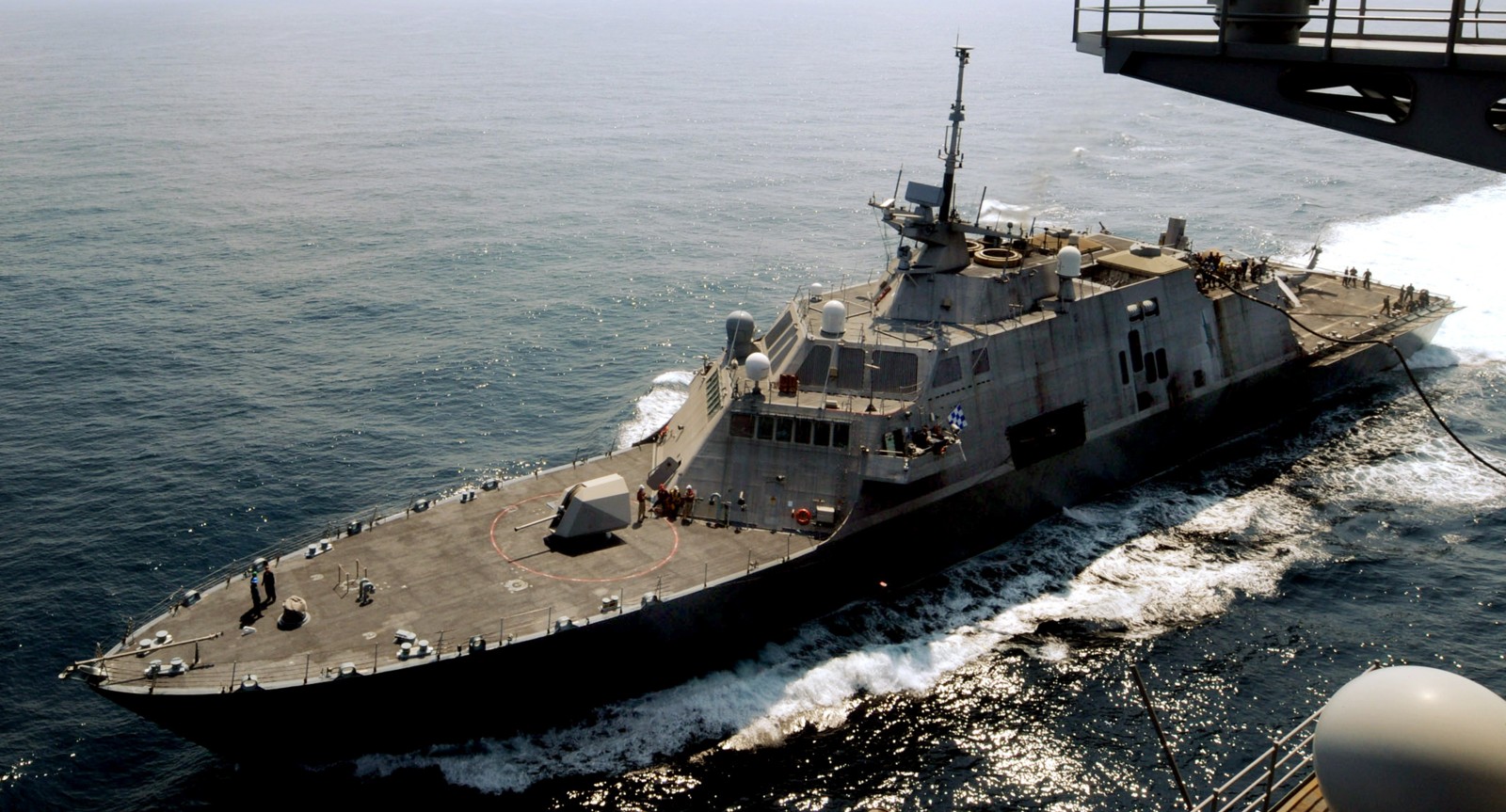 lcs-1 uss freedom class littoral combat ship us navy 86