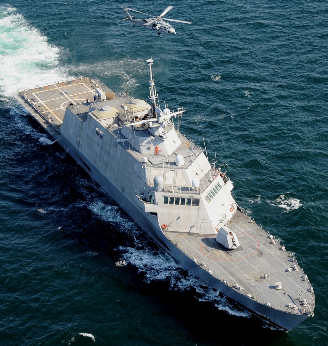 lcs-1 uss freedom class littoral combat ship us navy 105