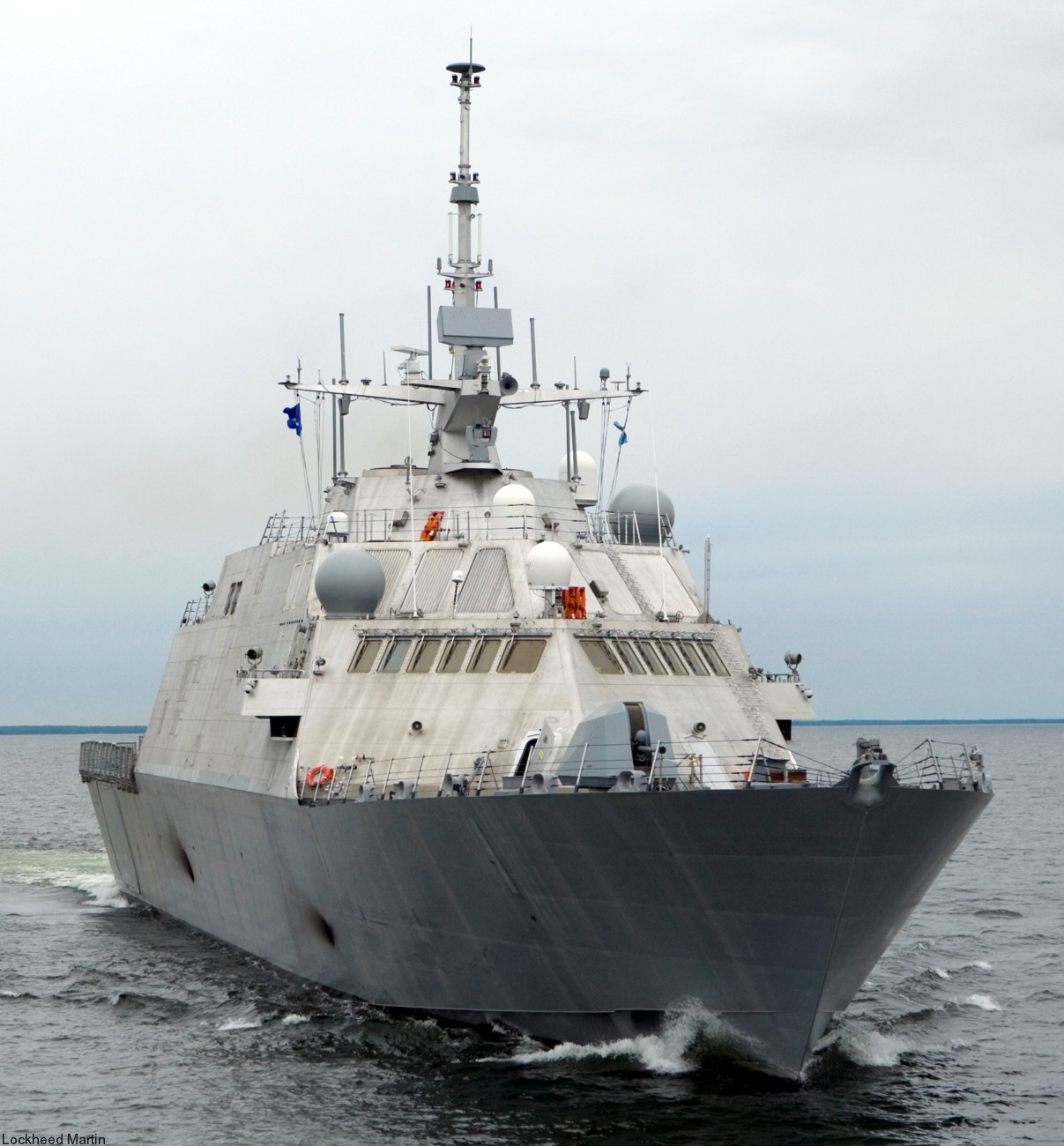 lcs-1 uss freedom class littoral combat ship us navy 135